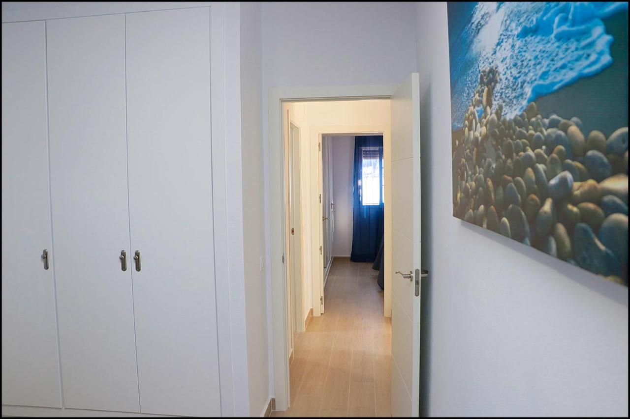 Casa Colorado Con Piscina Villa โกนิล เด ลาฟรอนเตรา ภายนอก รูปภาพ